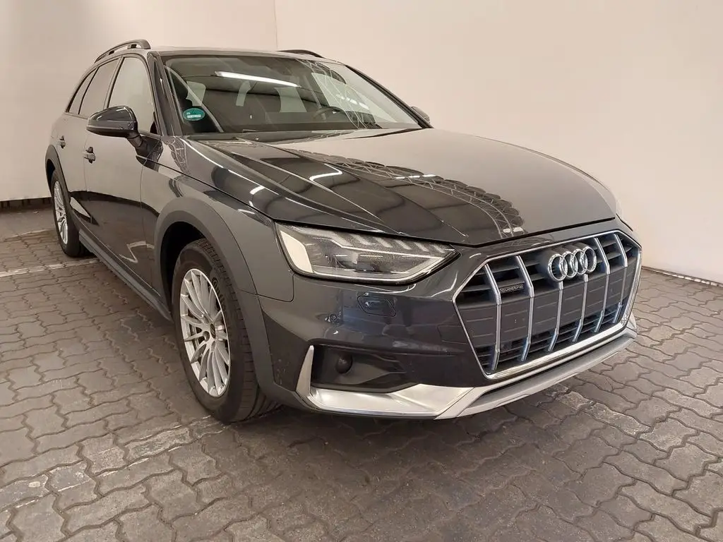 Photo 1 : Audi A4 2022 Diesel