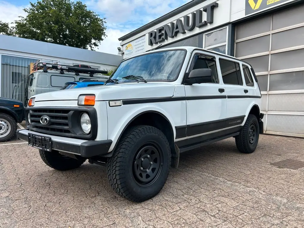 Photo 1 : Lada Niva 2021 Petrol