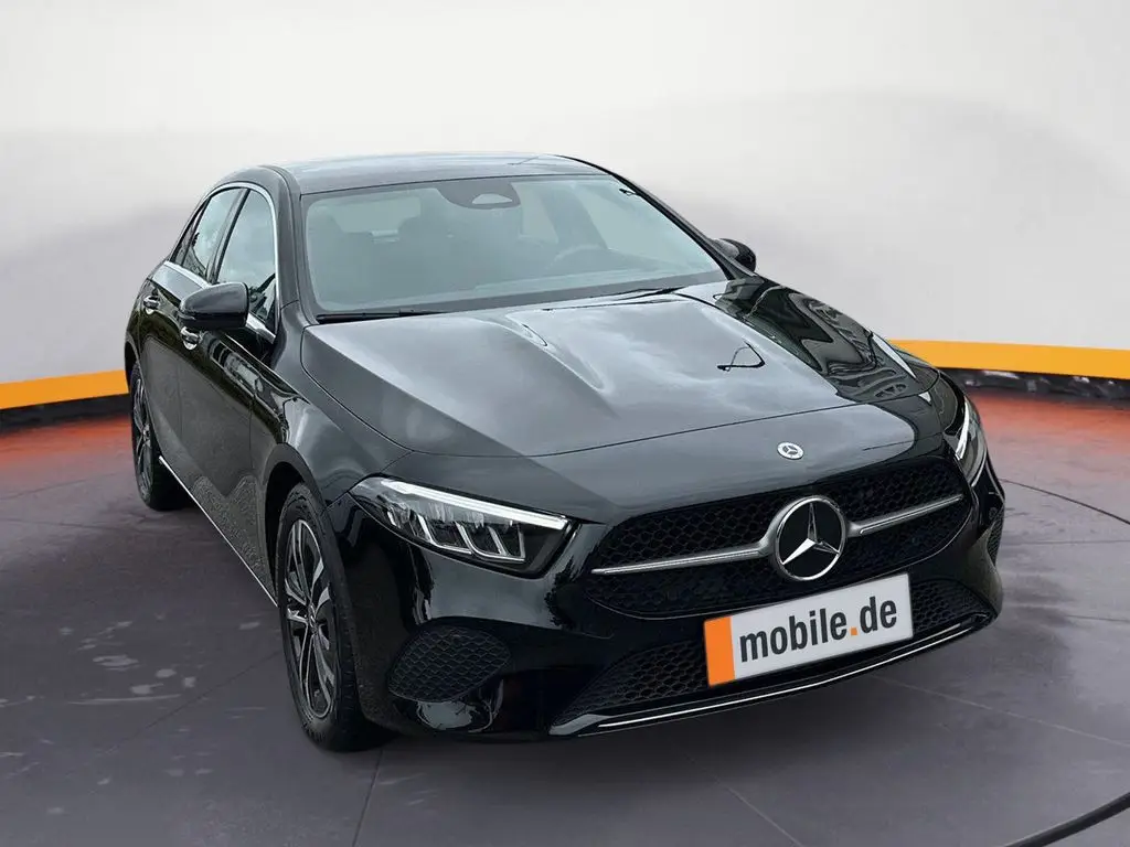 Photo 1 : Mercedes-benz Classe A 2023 Petrol