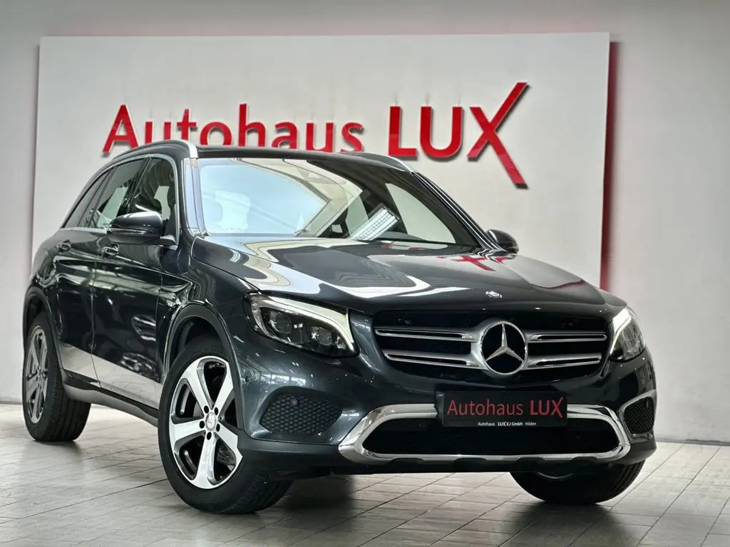 Photo 1 : Mercedes-benz Classe Glc 2016 Petrol