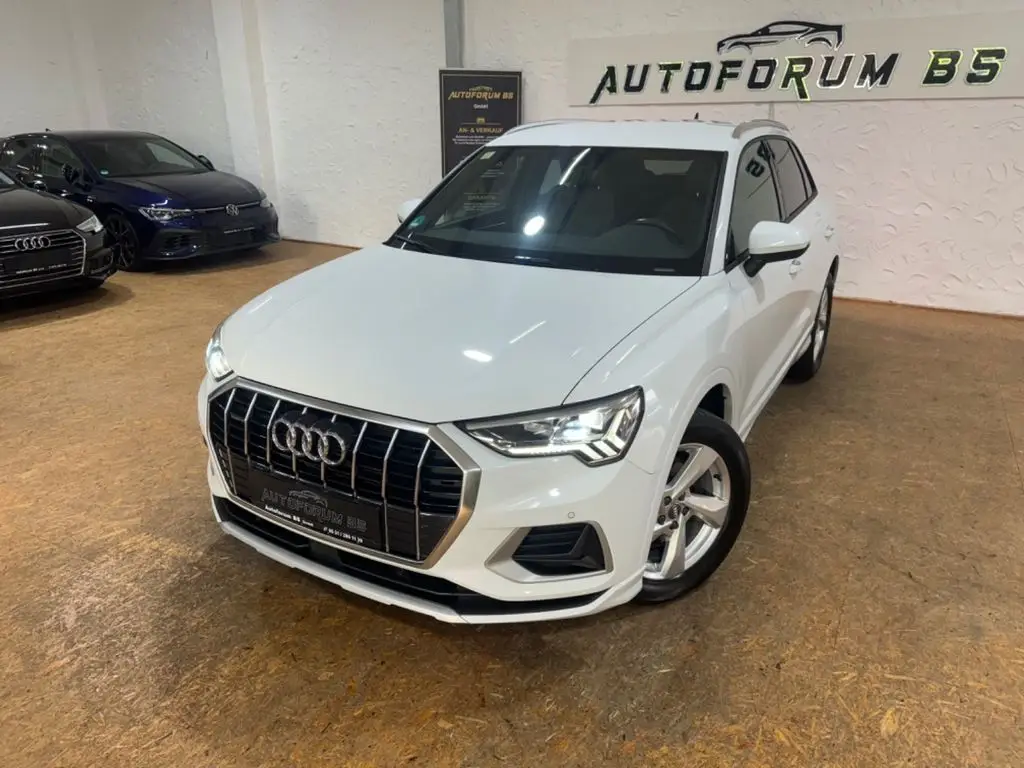 Photo 1 : Audi Q3 2019 Petrol