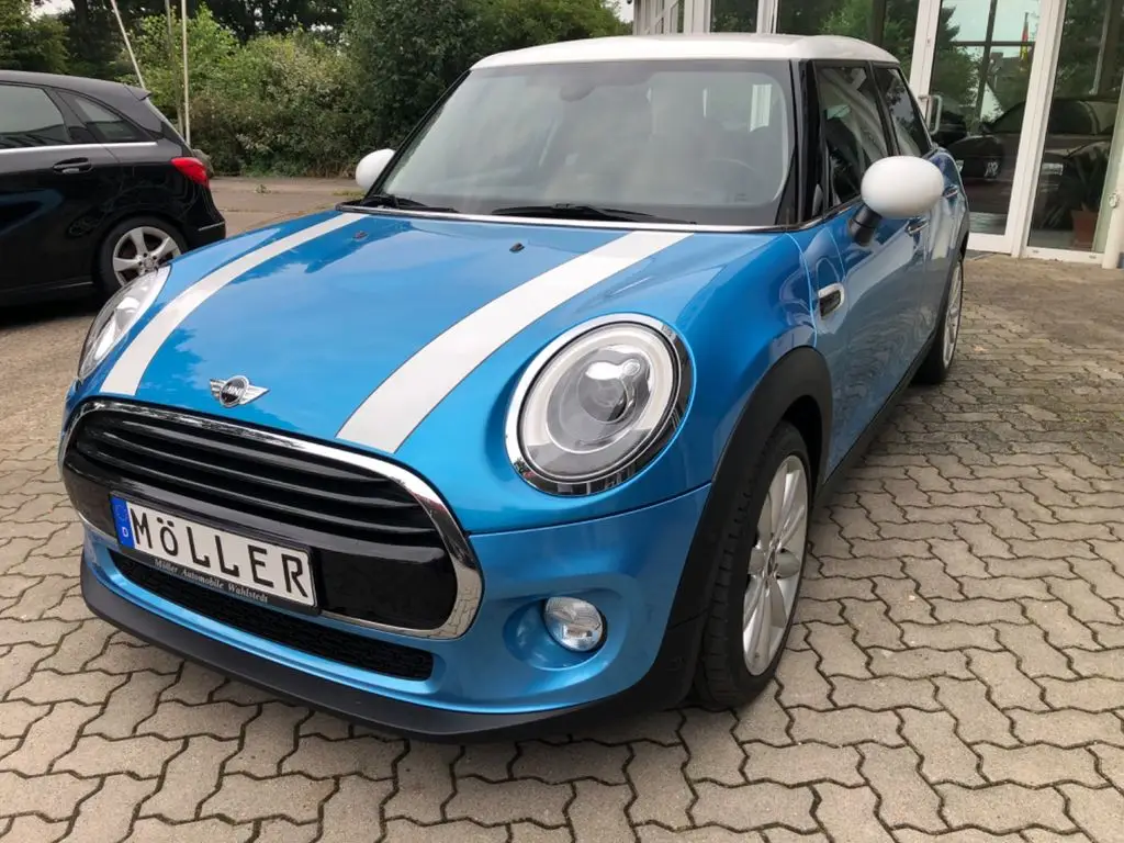 Photo 1 : Mini Cooper 2017 Petrol