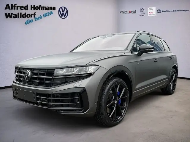 Photo 1 : Volkswagen Touareg 2024 Hybride