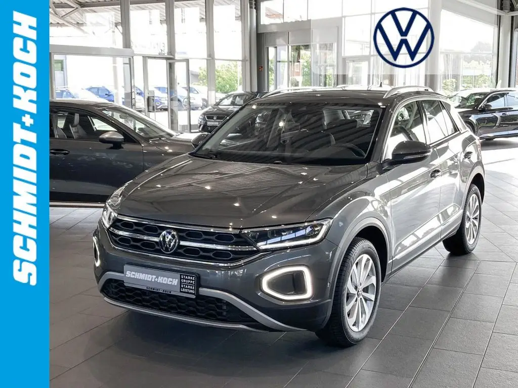 Photo 1 : Volkswagen T-roc 2022 Petrol