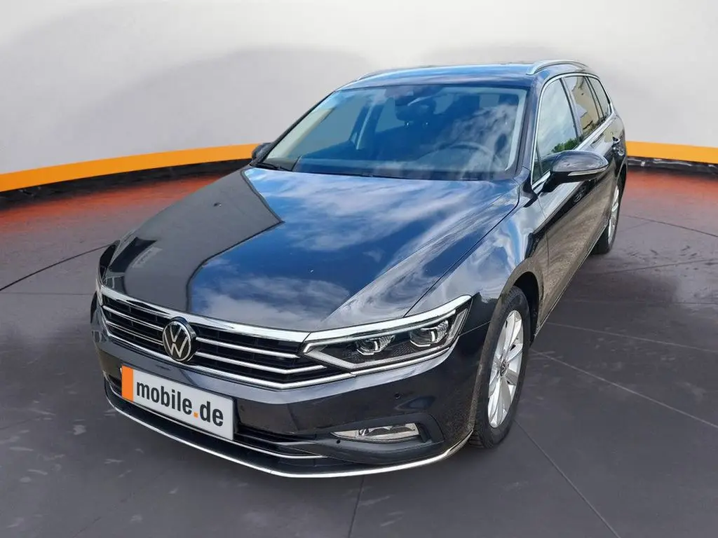 Photo 1 : Volkswagen Passat 2023 Diesel