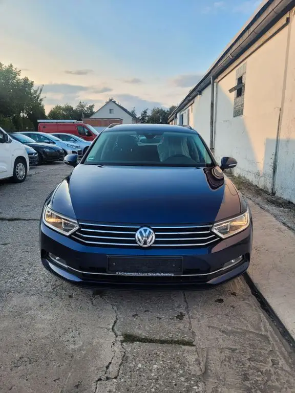 Photo 1 : Volkswagen Passat 2018 Diesel