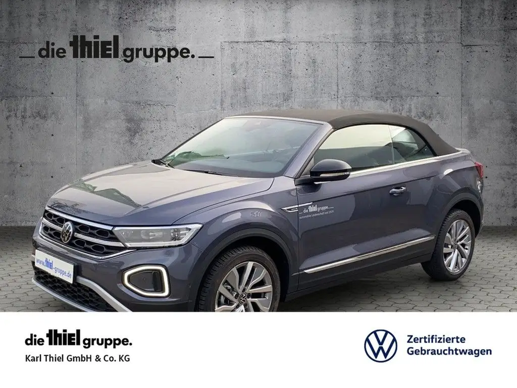 Photo 1 : Volkswagen T-roc 2023 Essence