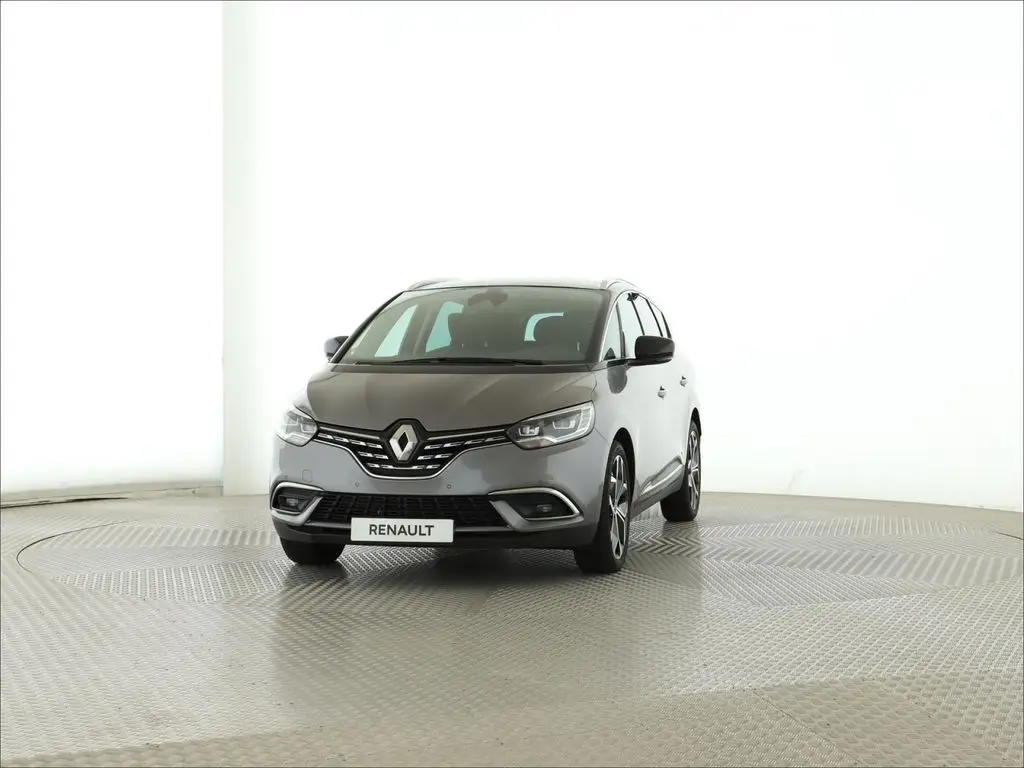 Photo 1 : Renault Grand Scenic 2023 Essence