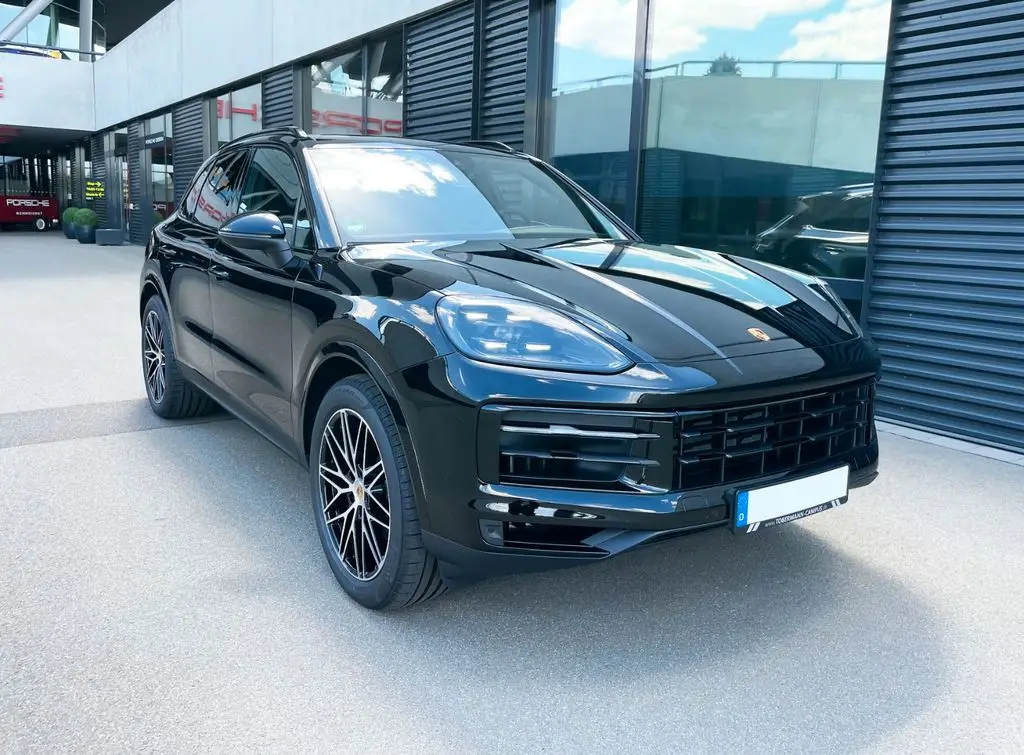 Photo 1 : Porsche Cayenne 2024 Essence