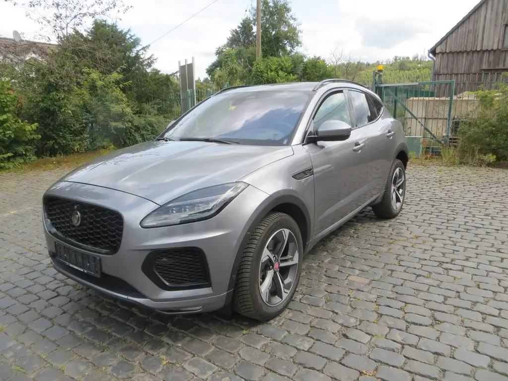 Photo 1 : Jaguar E-pace 2021 Hybride