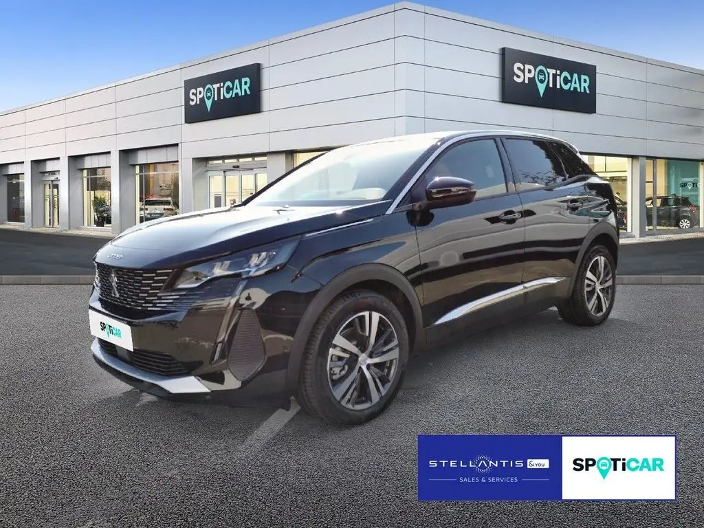 Photo 1 : Peugeot 3008 2024 Petrol