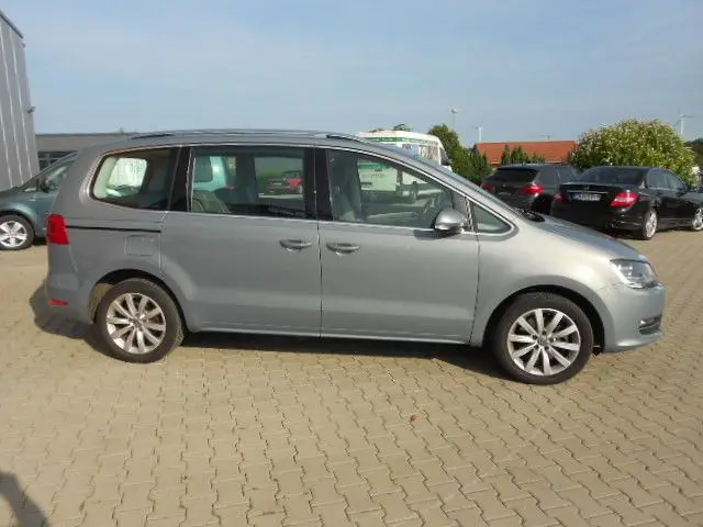 Photo 1 : Volkswagen Sharan 2015 Essence