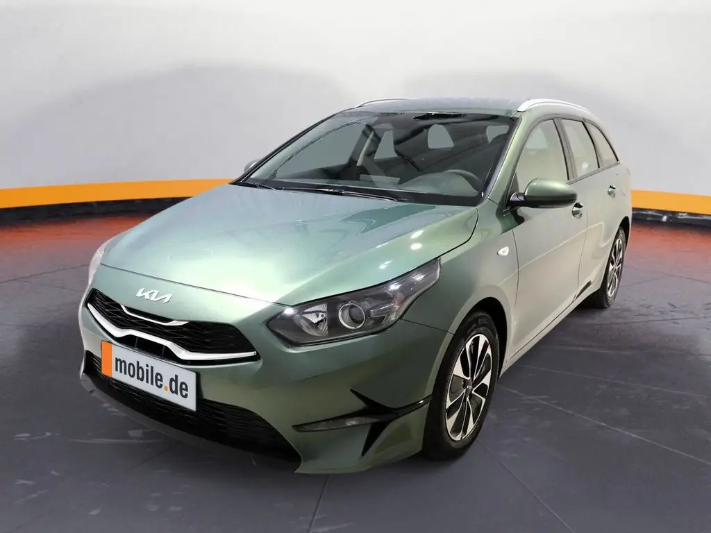 Photo 1 : Kia Ceed 2024 Essence