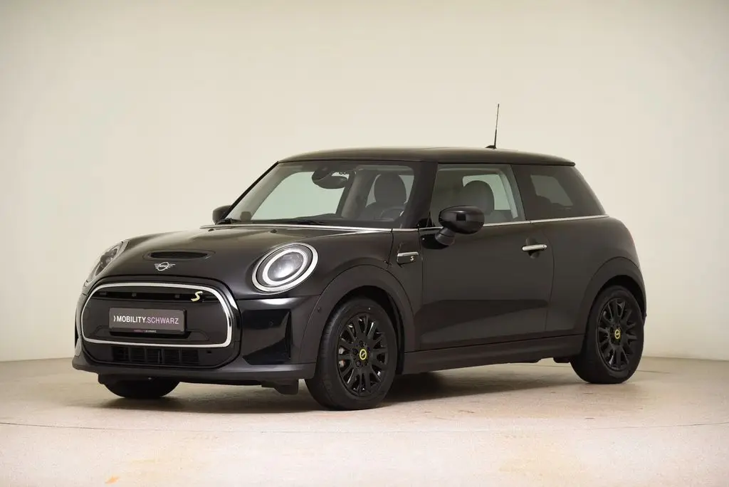 Photo 1 : Mini Cooper 2023 Non renseigné