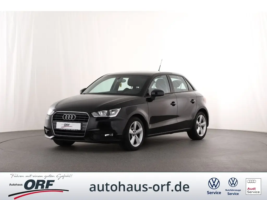 Photo 1 : Audi A1 2016 Petrol