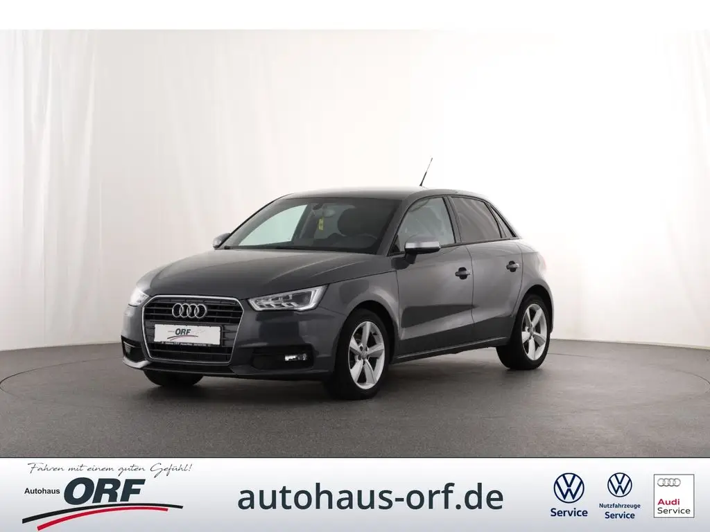 Photo 1 : Audi A1 2015 Essence