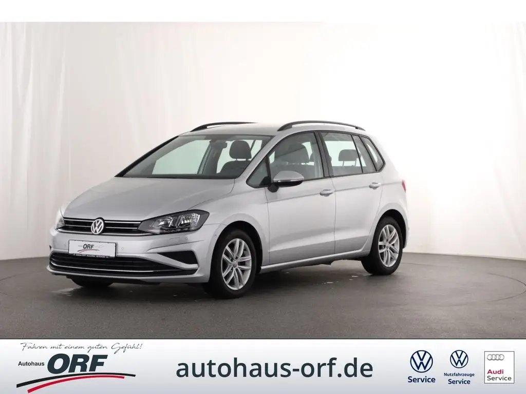 Photo 1 : Volkswagen Golf 2018 Essence