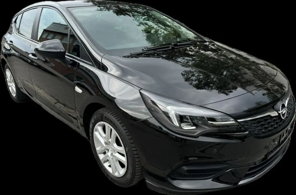 Photo 1 : Opel Astra 2020 Petrol