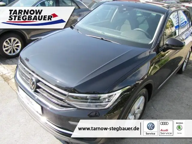 Photo 1 : Volkswagen Tiguan 2023 Essence