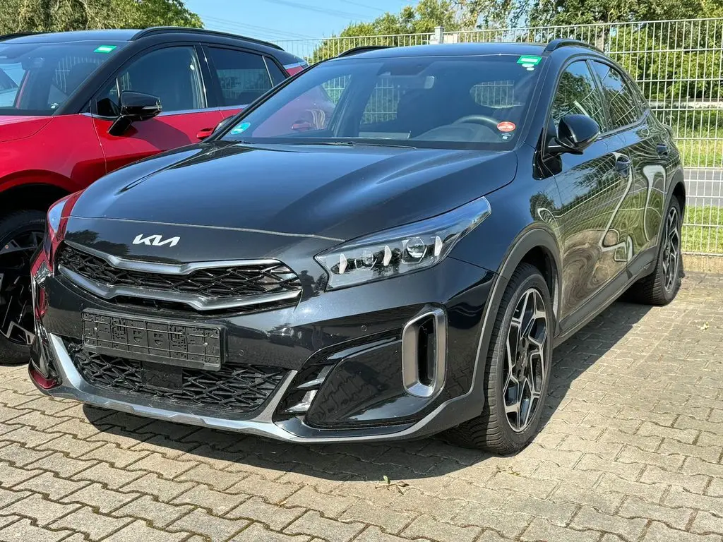 Photo 1 : Kia Xceed 2023 Petrol