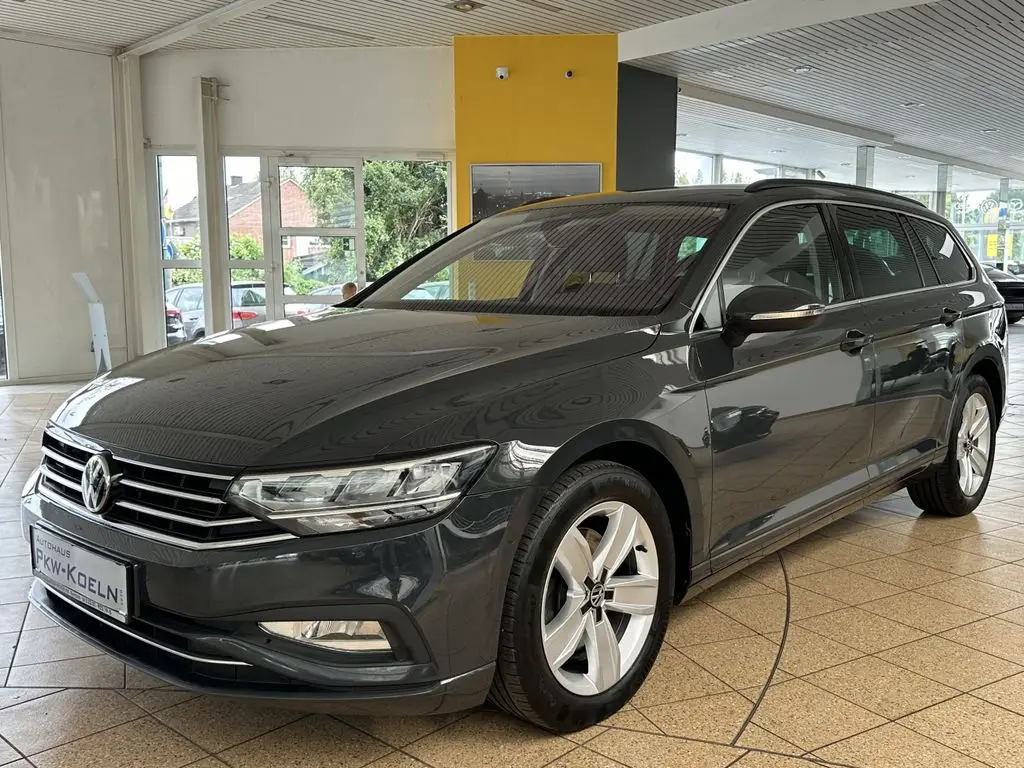 Photo 1 : Volkswagen Passat 2019 Diesel