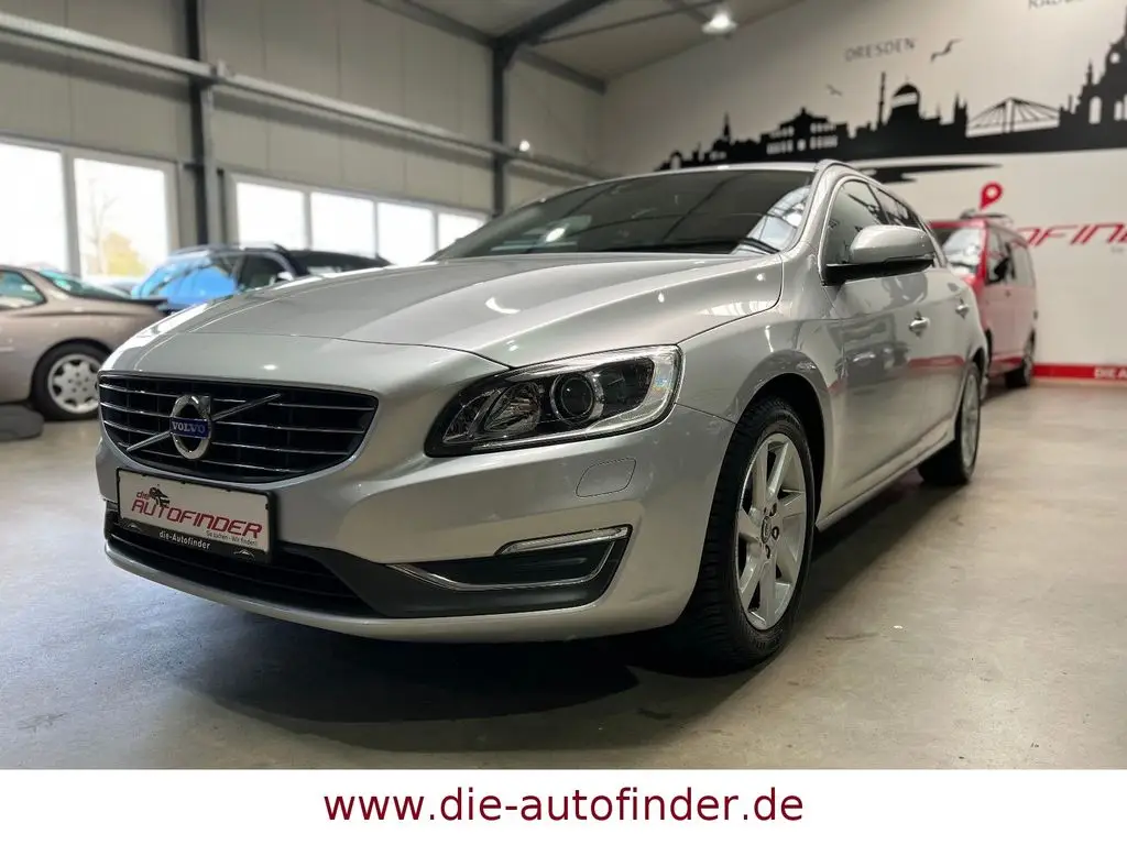 Photo 1 : Volvo V60 2014 Autres