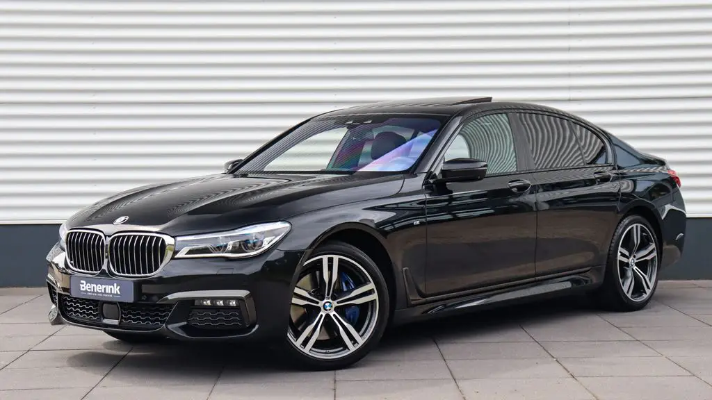 Photo 1 : Bmw Serie 7 2018 Essence