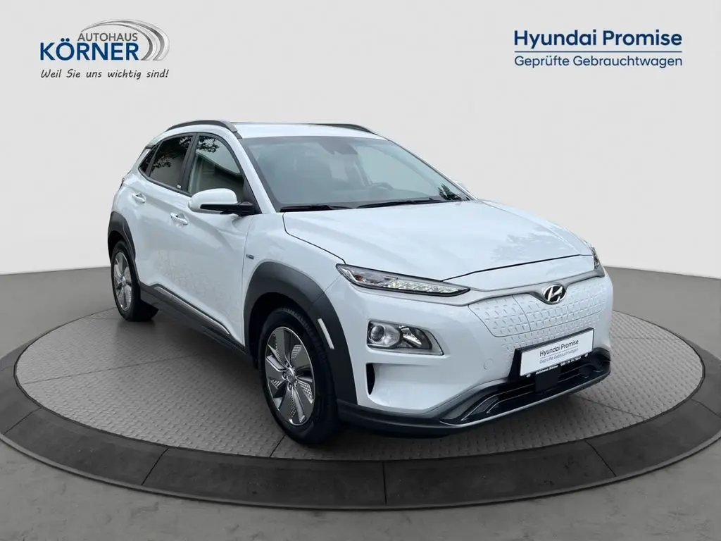 Photo 1 : Hyundai Kona 2021 Non renseigné