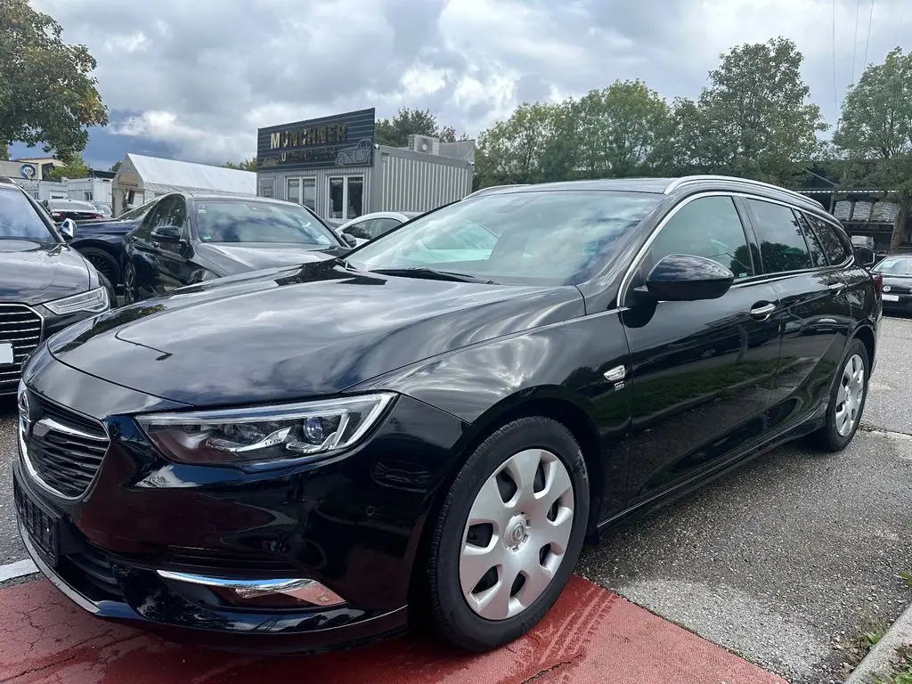 Photo 1 : Opel Insignia 2018 Diesel