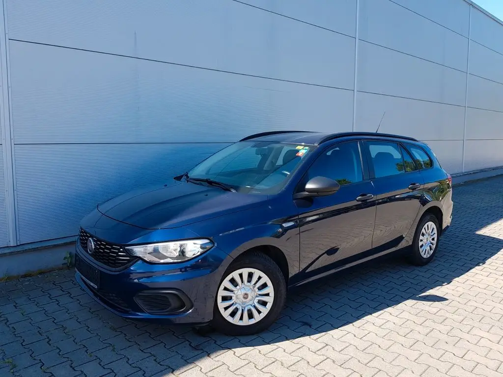 Photo 1 : Fiat Tipo 2017 Diesel