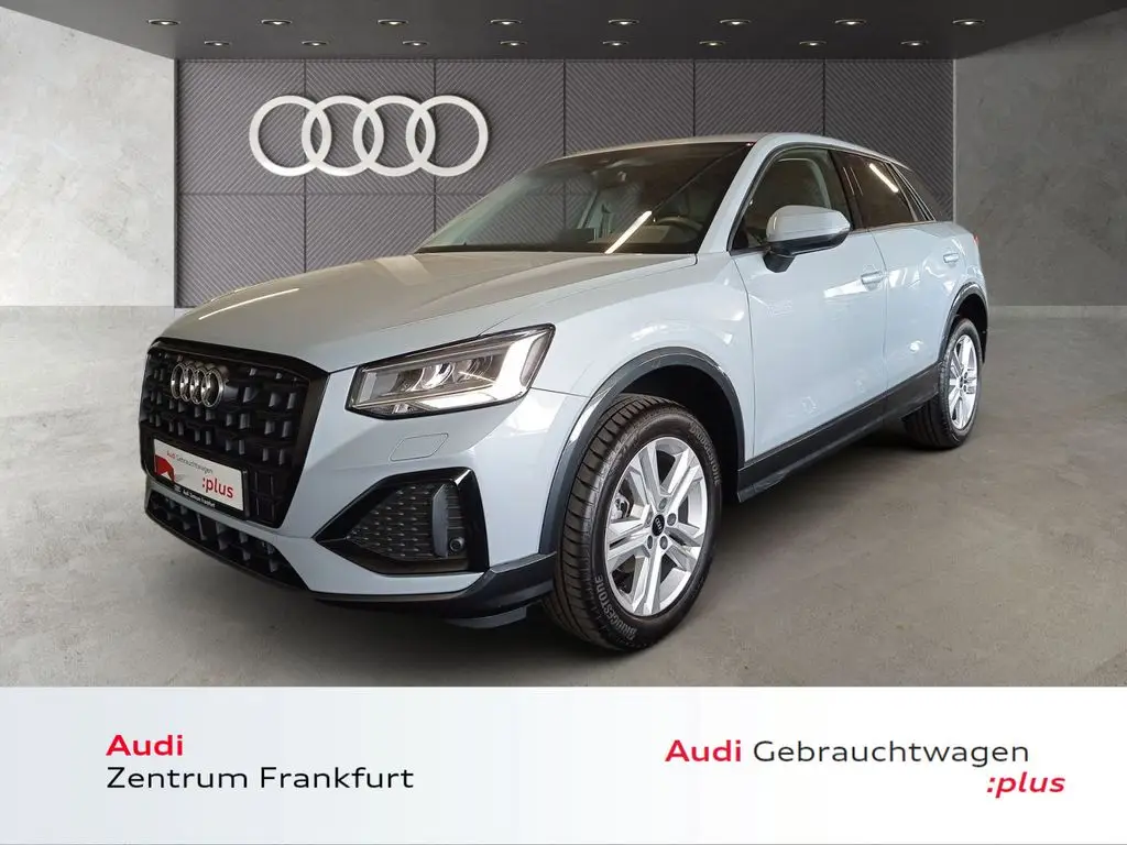 Photo 1 : Audi Q2 2023 Petrol