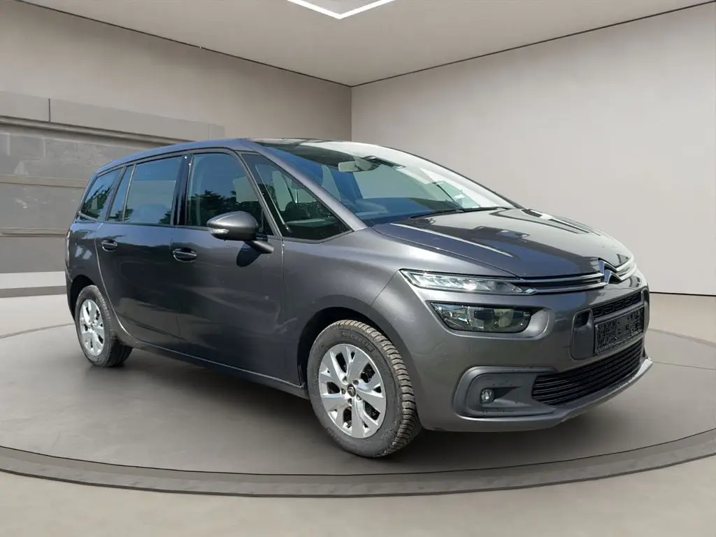 Photo 1 : Citroen C4 2020 Petrol