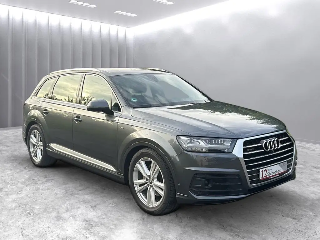 Photo 1 : Audi Q7 2016 Diesel