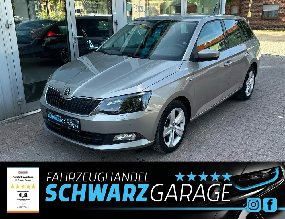 Photo 1 : Skoda Fabia 2017 Essence