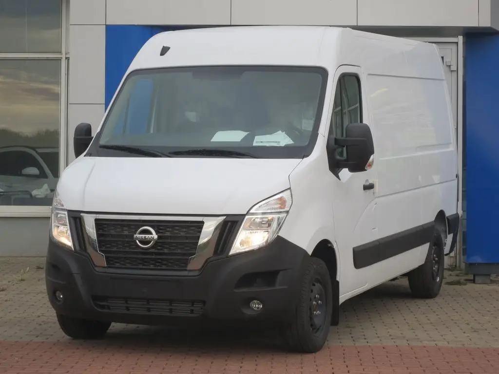 Photo 1 : Nissan Interstar 2024 Diesel