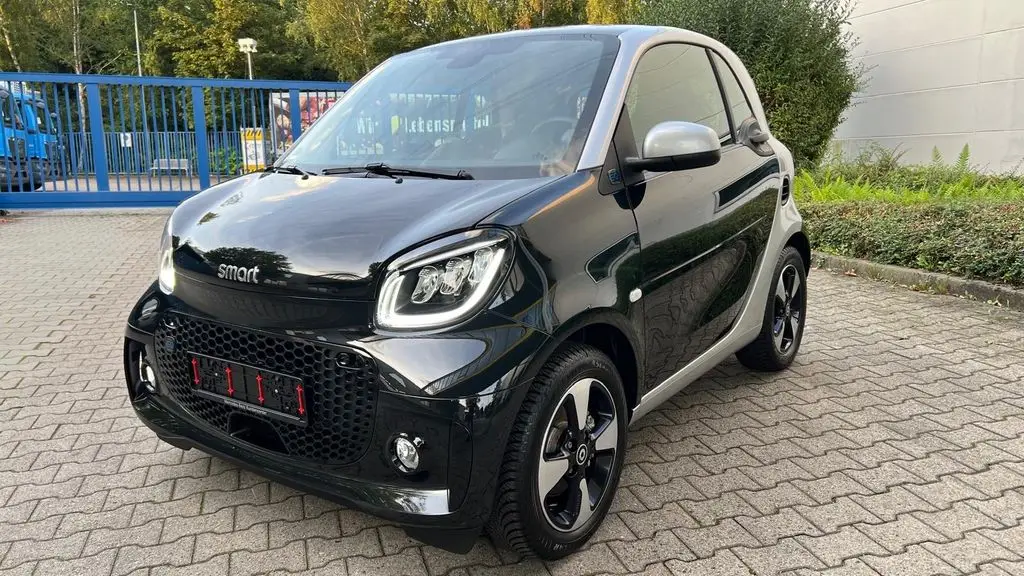 Photo 1 : Smart Fortwo 2023 Non renseigné