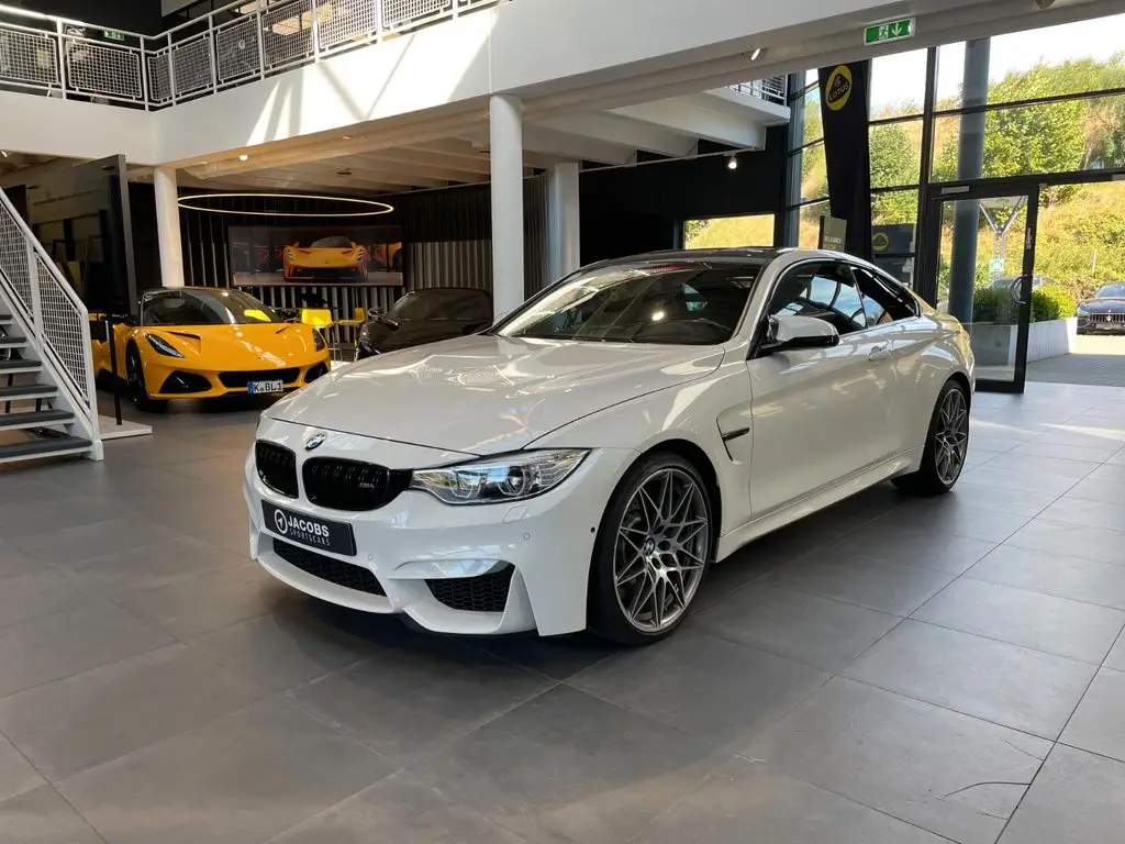 Photo 1 : Bmw M4 2016 Petrol