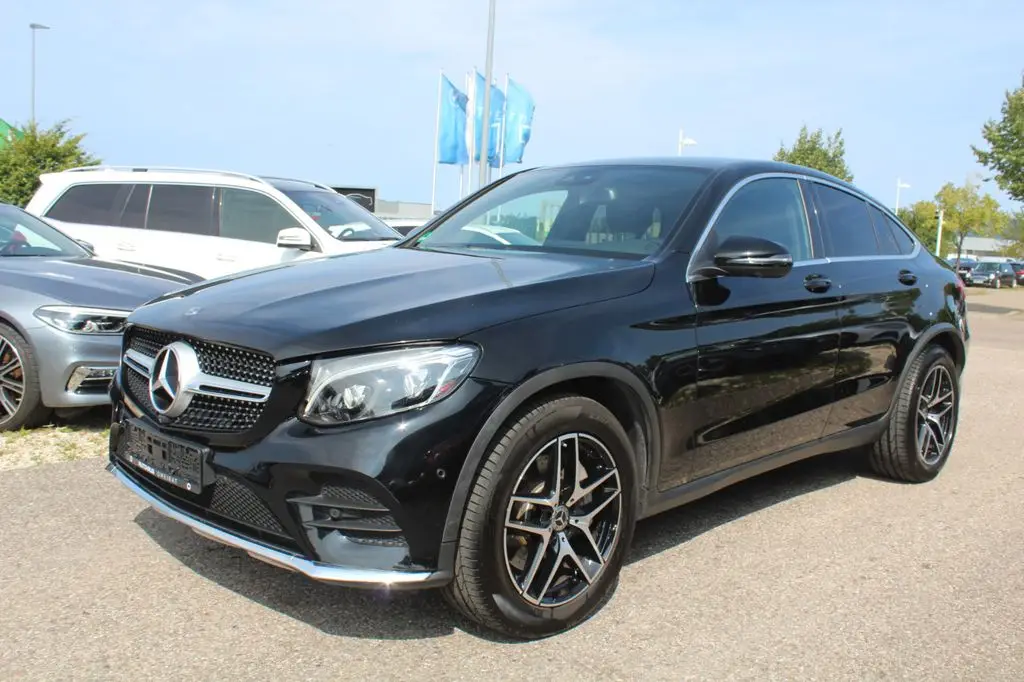 Photo 1 : Mercedes-benz Classe Glc 2016 Petrol