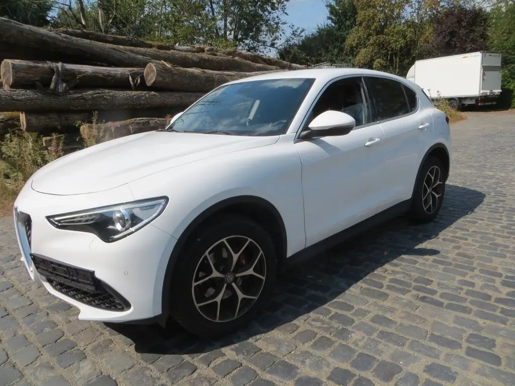 Photo 1 : Alfa Romeo Stelvio 2019 Diesel