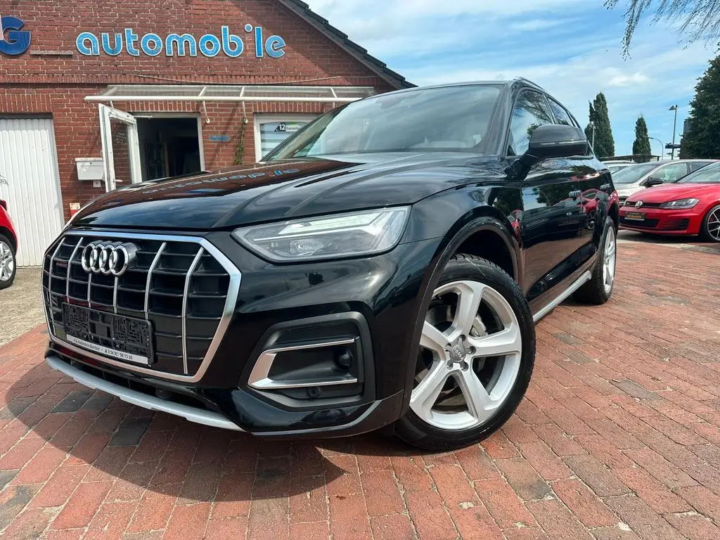 Photo 1 : Audi Q5 2020 Diesel