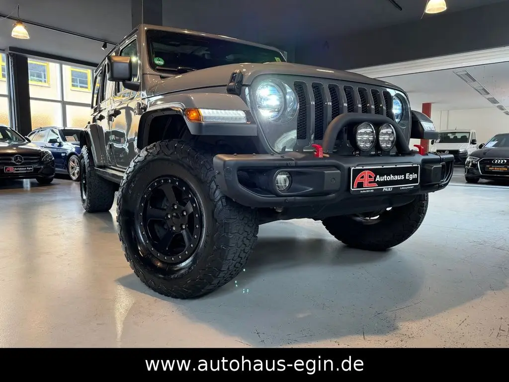 Photo 1 : Jeep Wrangler 2019 Petrol