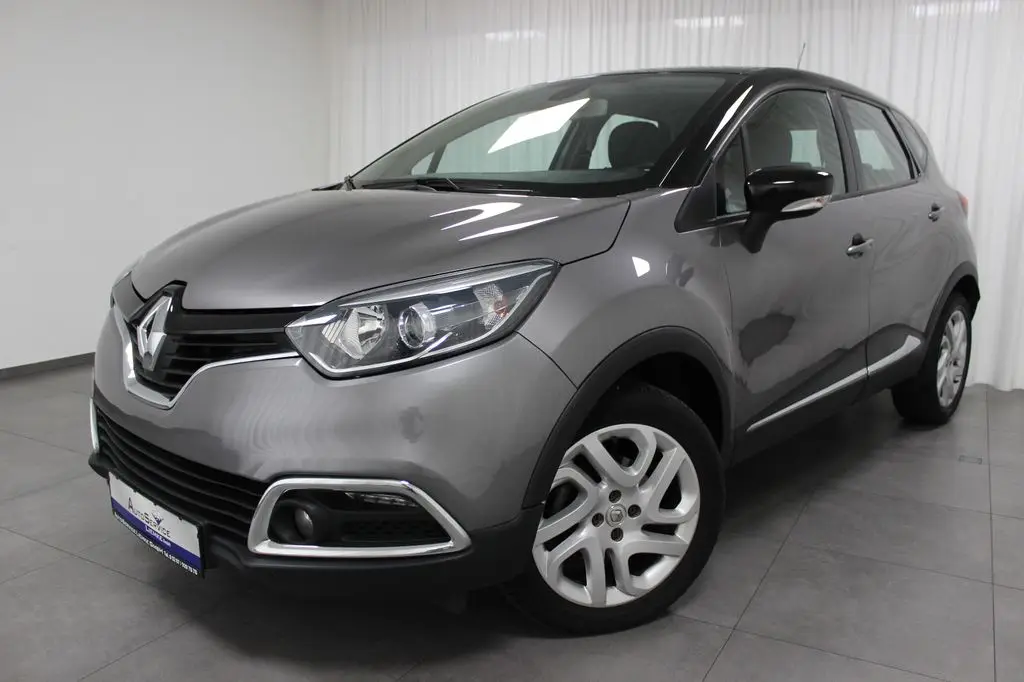 Photo 1 : Renault Captur 2017 Essence