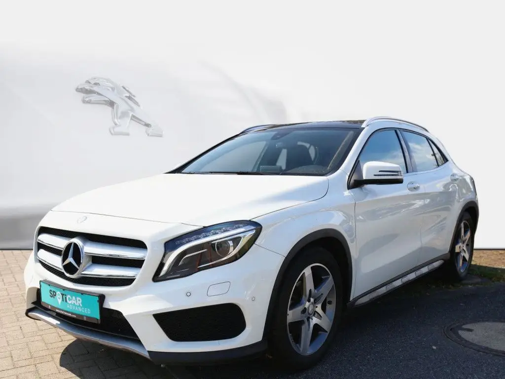 Photo 1 : Mercedes-benz Classe Gla 2016 Essence