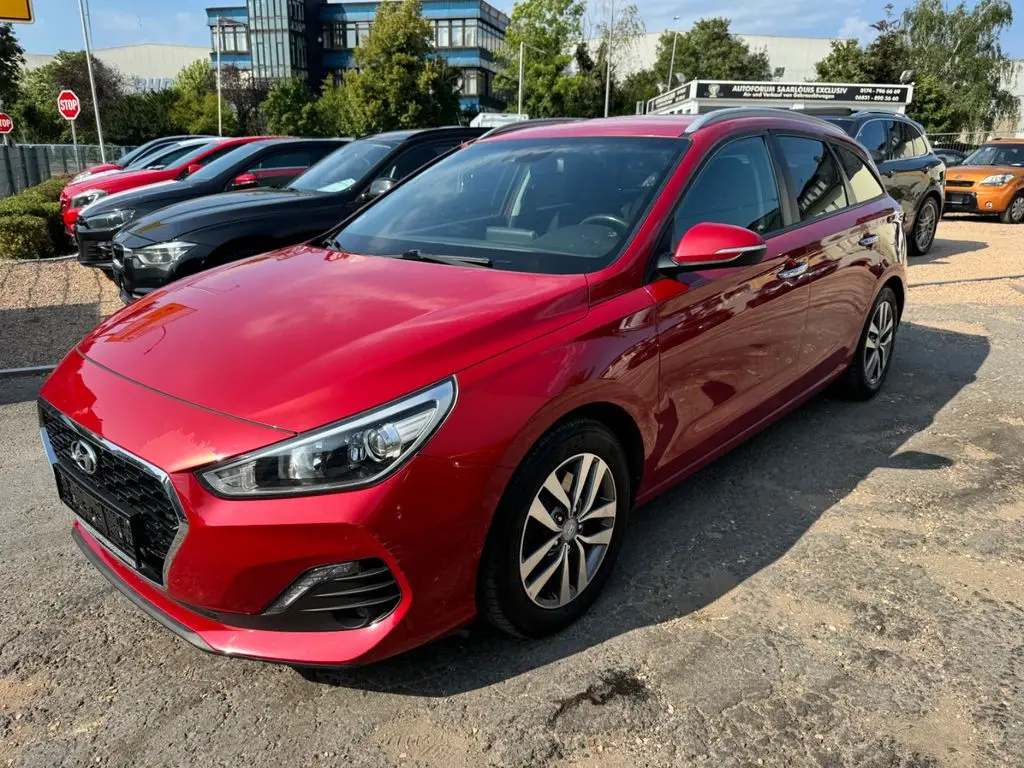 Photo 1 : Hyundai I30 2019 Petrol