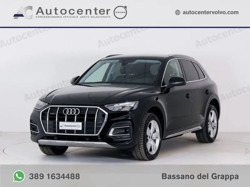 Photo 1 : Audi Q5 2021 Hybride