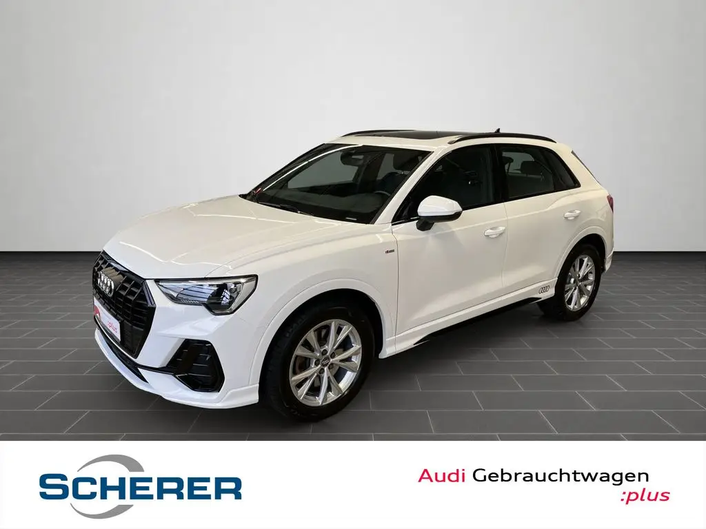 Photo 1 : Audi Q3 2020 Petrol