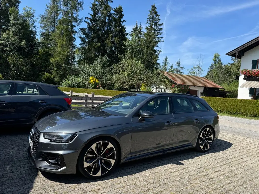 Photo 1 : Audi Rs4 2018 Petrol