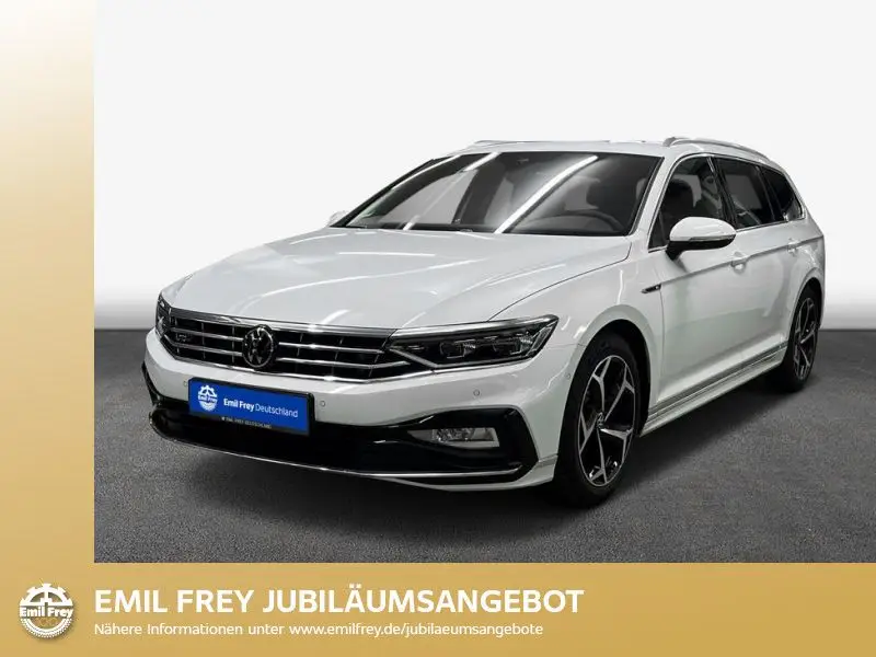 Photo 1 : Volkswagen Passat 2024 Essence