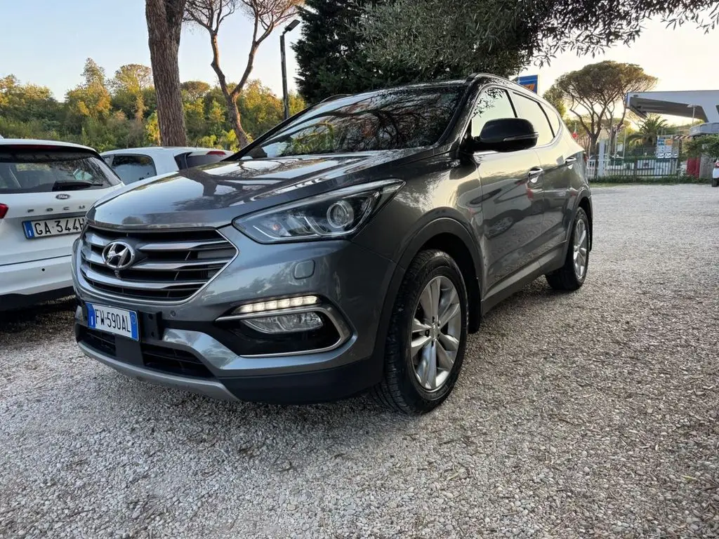 Photo 1 : Hyundai Santa Fe 2017 Diesel