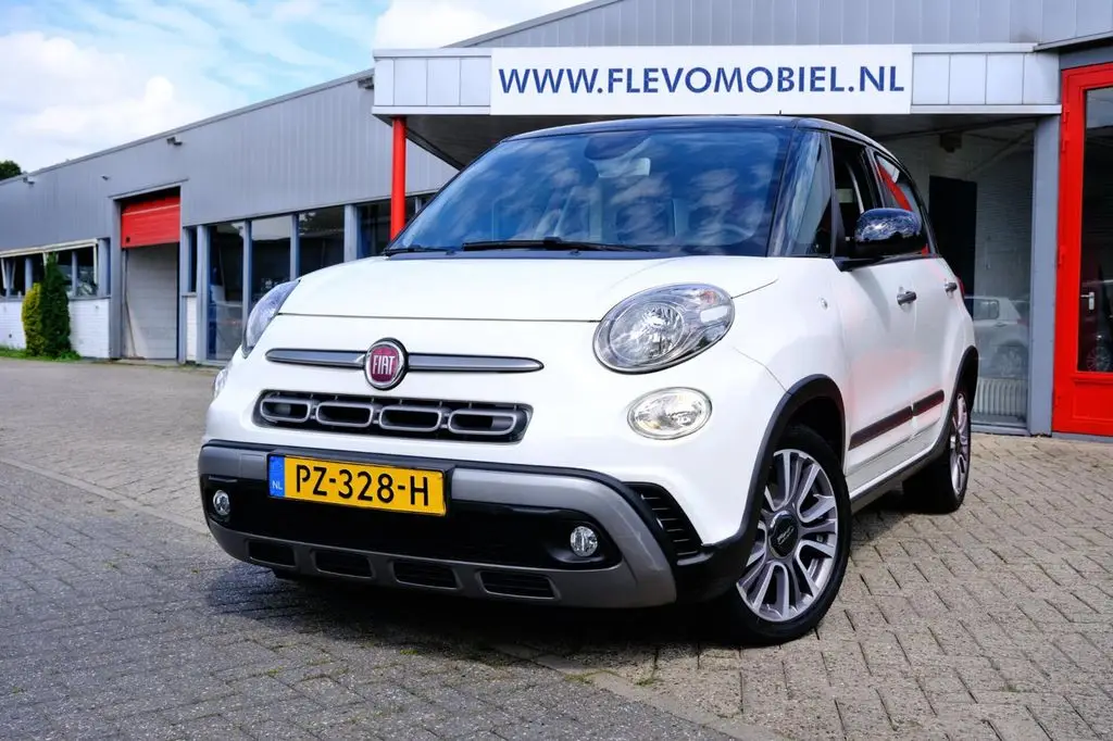 Photo 1 : Fiat 500l 2017 Essence